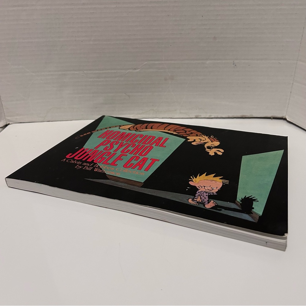 Homicidal Psycho Jungle Cat: a Calvin and Hobbes Collection